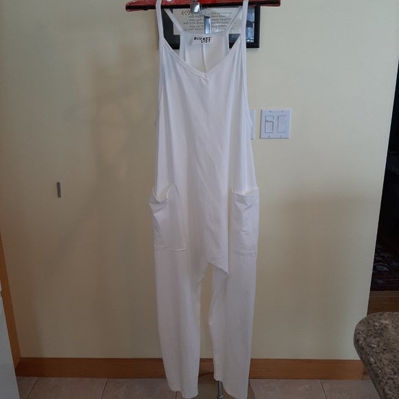 NWOT!! BUCKET LIST Hot for Harem Drop Crotch Jumpsuit - Picture 1 of 9